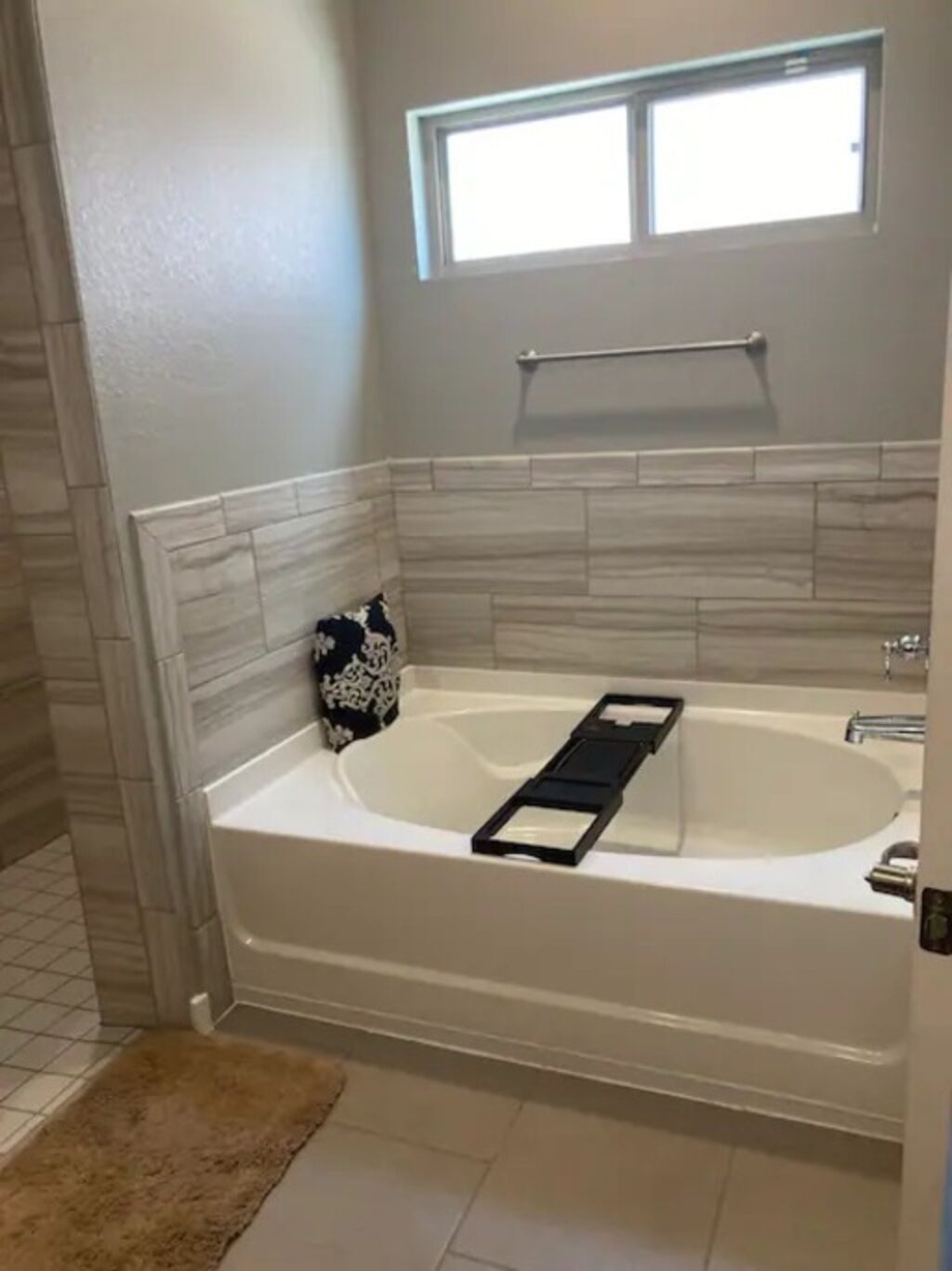 Modern Eastside Home for a Serene Getaway