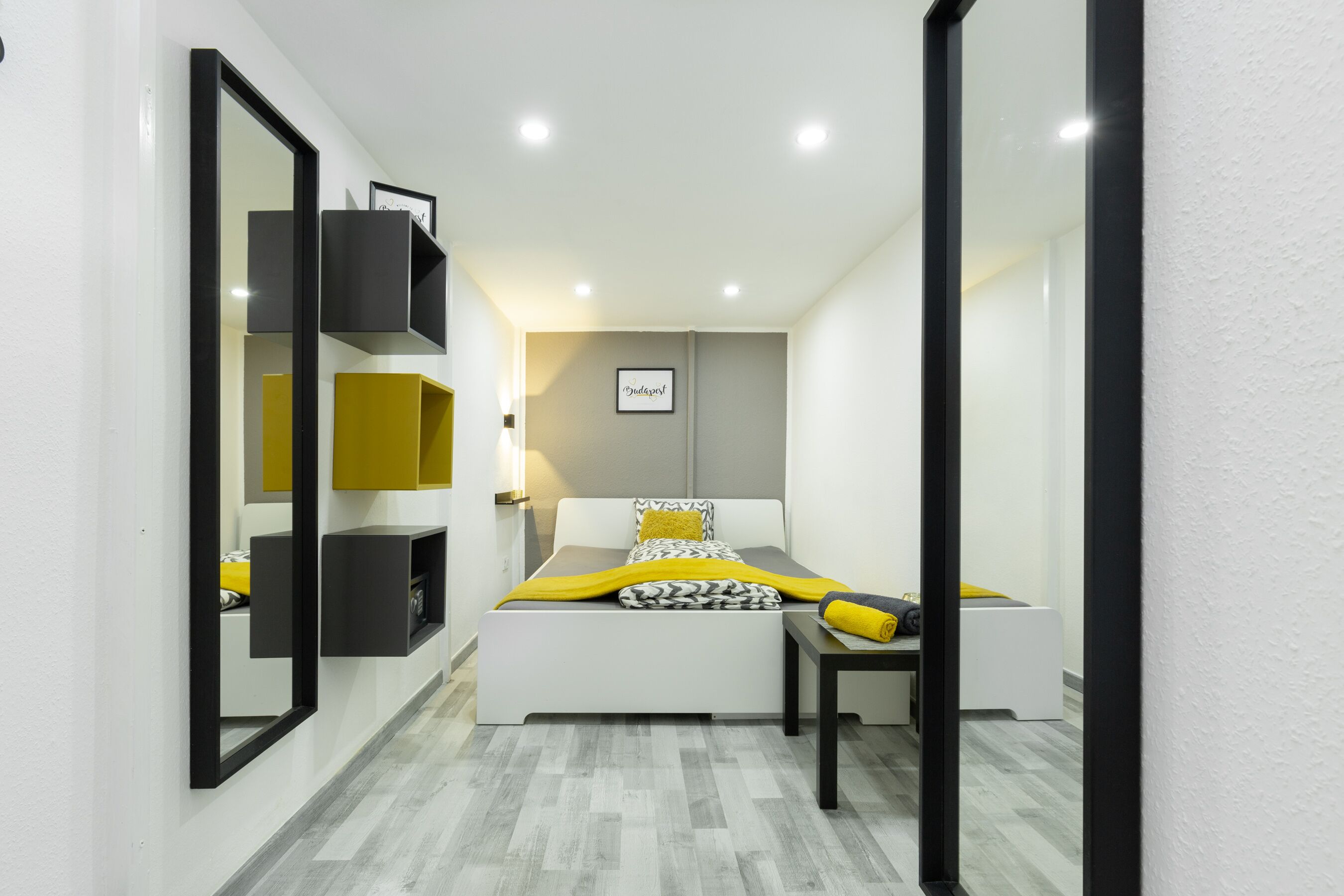 5 Schlafzimmer, Bügeleisen/Bügelbrett, Reisekinderbett, kostenloses WLAN