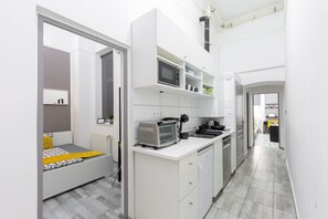 Fridge, microwave, oven, dishwasher