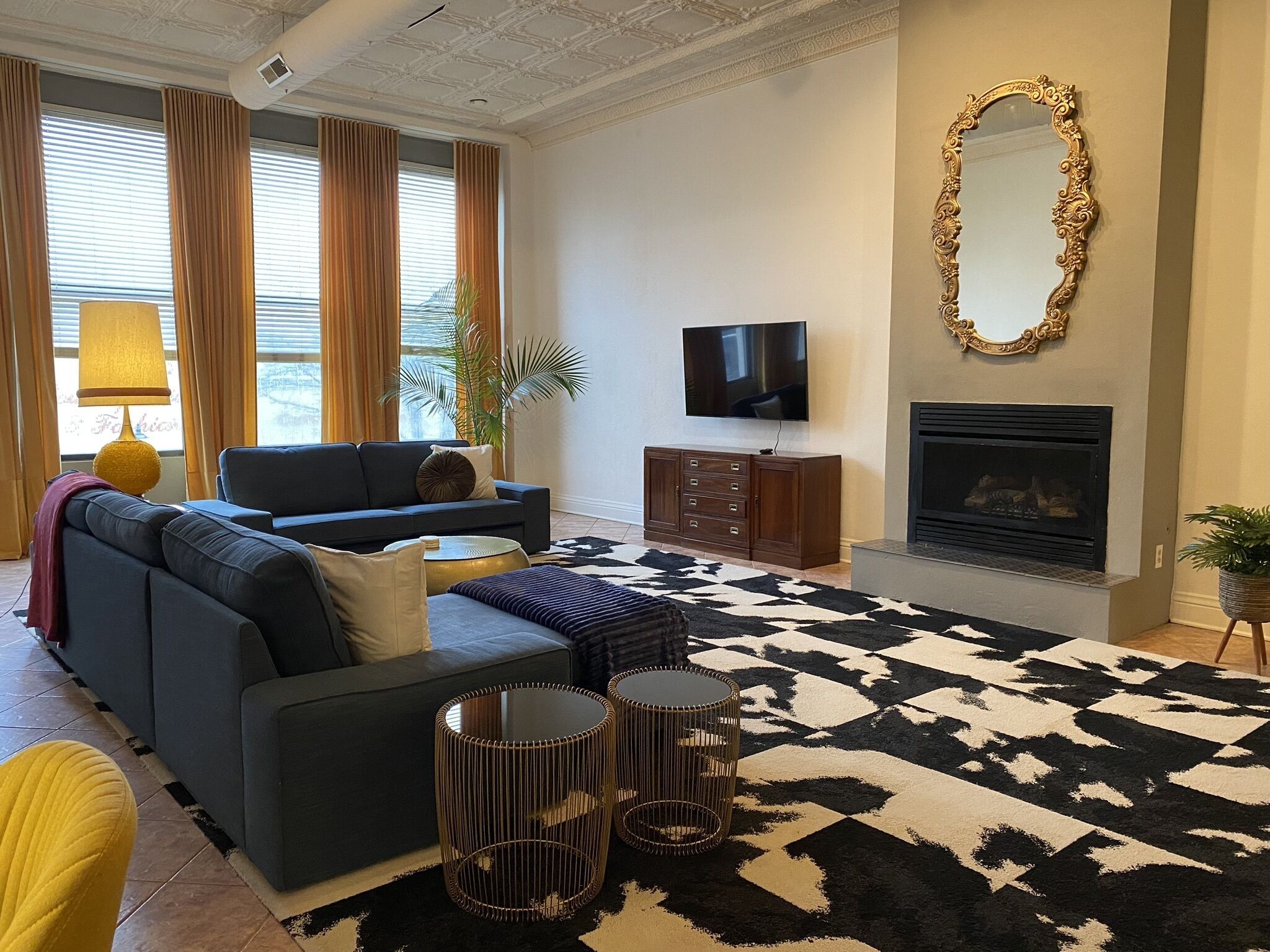 Close to All Local Attractions & Beautiful Sandy Beaches