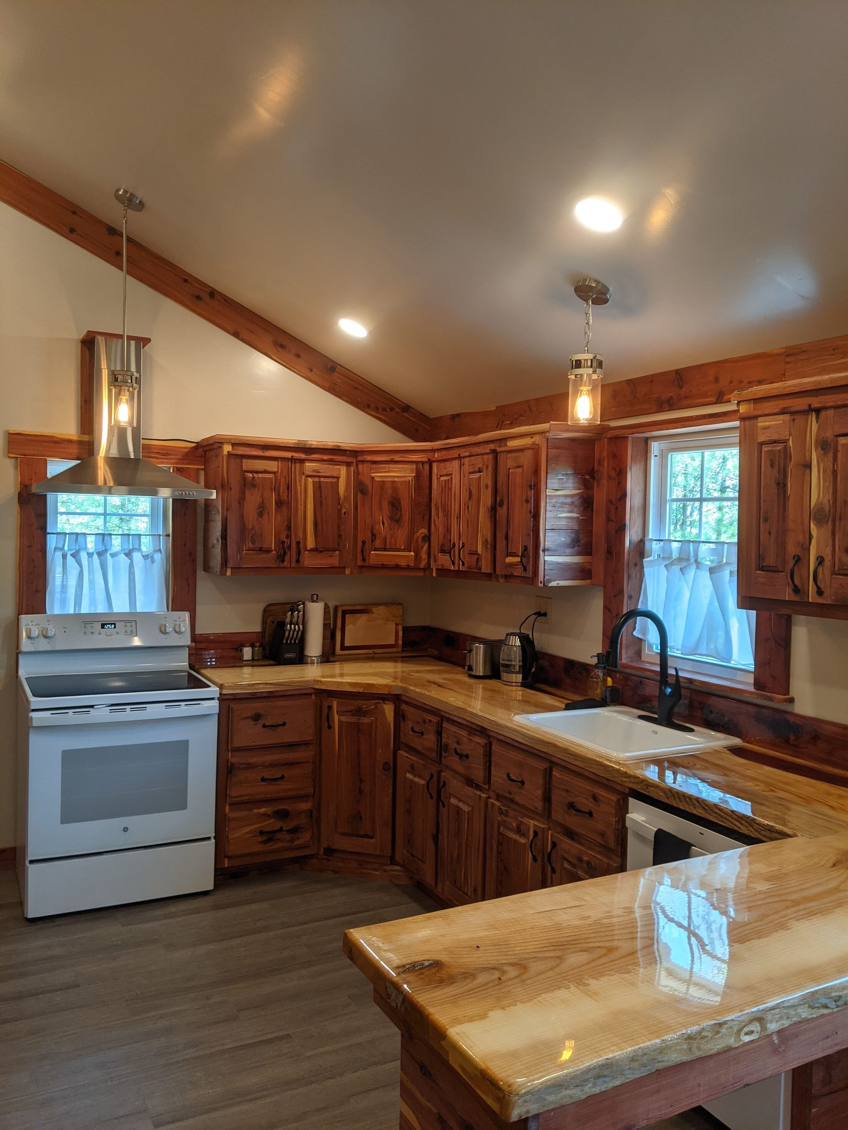 The River Barn at Lake Moomaw