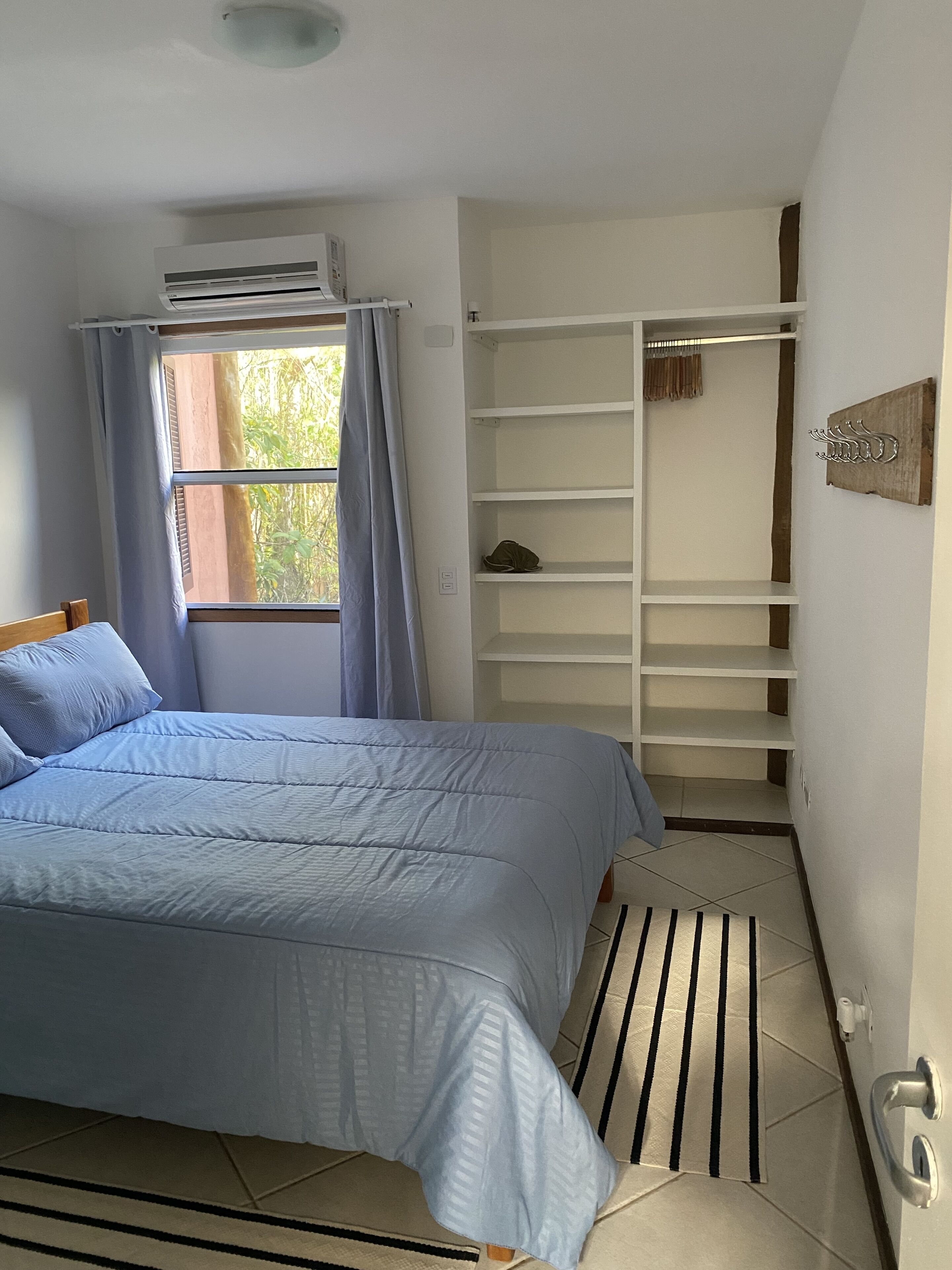 House in gated community 3 minutes from the beach