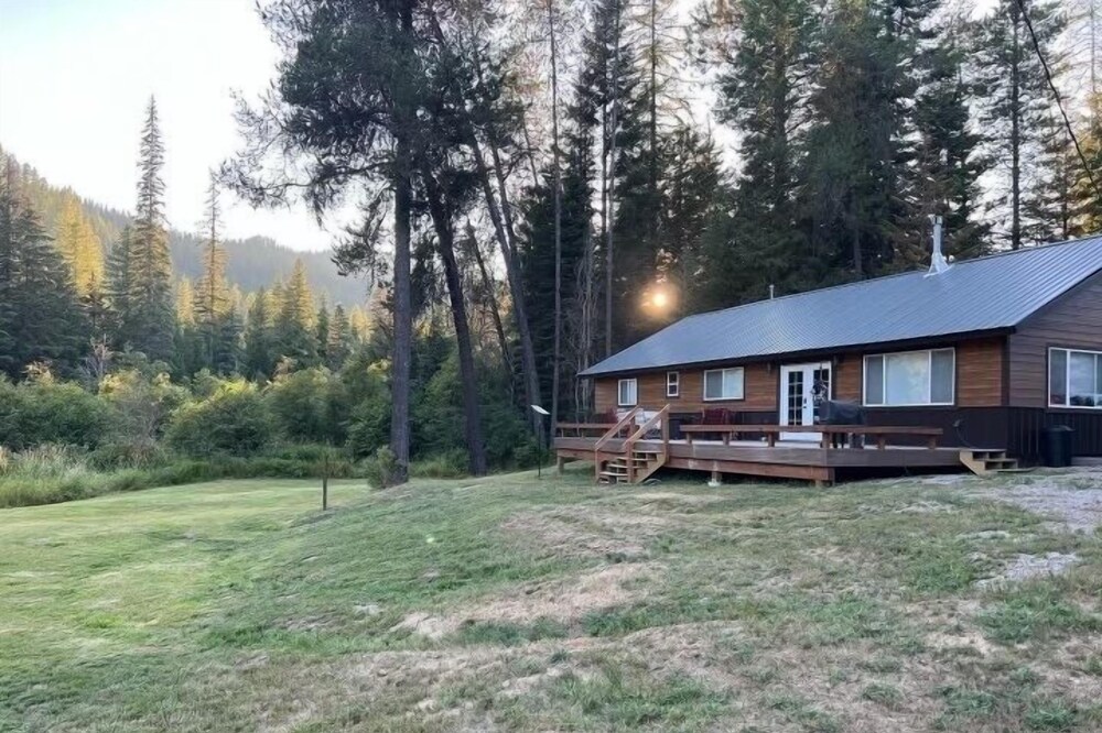 Lamb Creek Resort