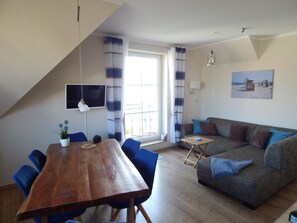 Télévision, chaîne hi-fi