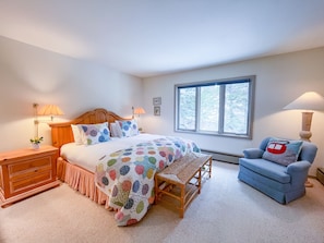 4 habitaciones, tabla de planchar con plancha y wifi gratis 