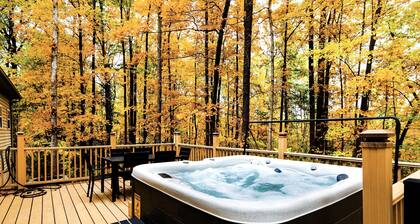 Arcade room ~ Hot Tub ~ Firepit ~ BBQ ~ King beds ~ Nearby Wineries/Breweries