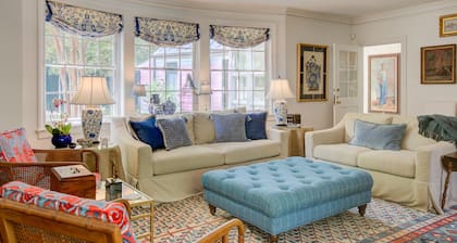New! Cameron Cottage | Best UVA Neighborhood