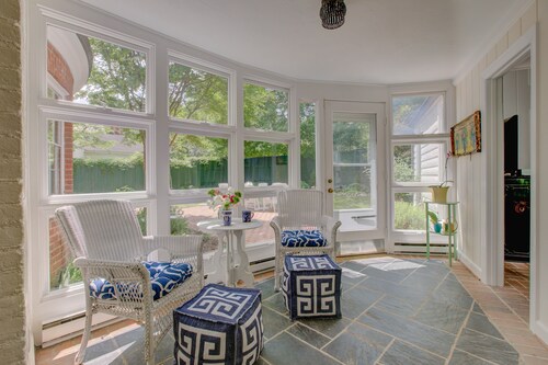 New! Cameron Cottage | Best UVA Neighborhood