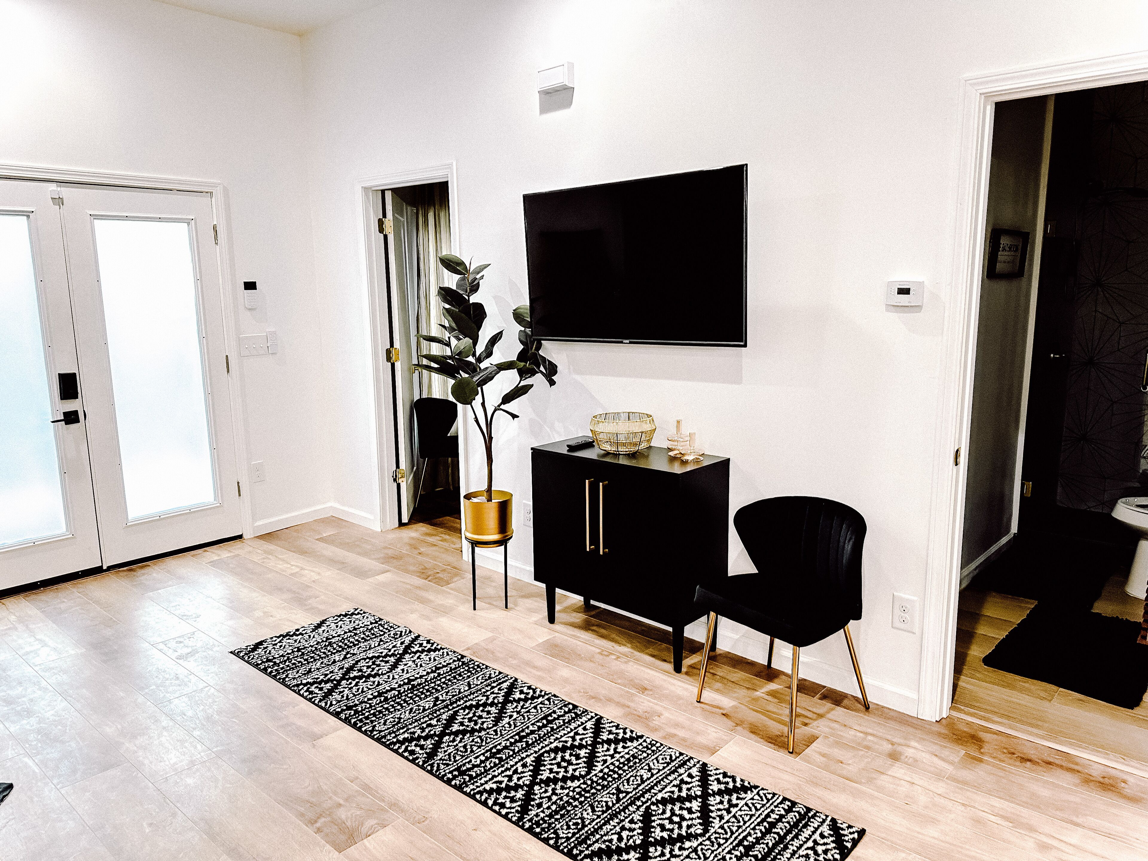 Cozy Home in West Midtown/Centerhill