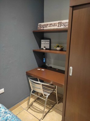 Down comforters, memory foam beds, free minibar items - Mini apartamento para 4 personas (San Salvador)
