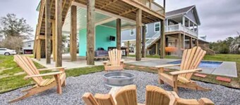 Bay St Louis Water Front Home w/ Private Pool + Boat Dock