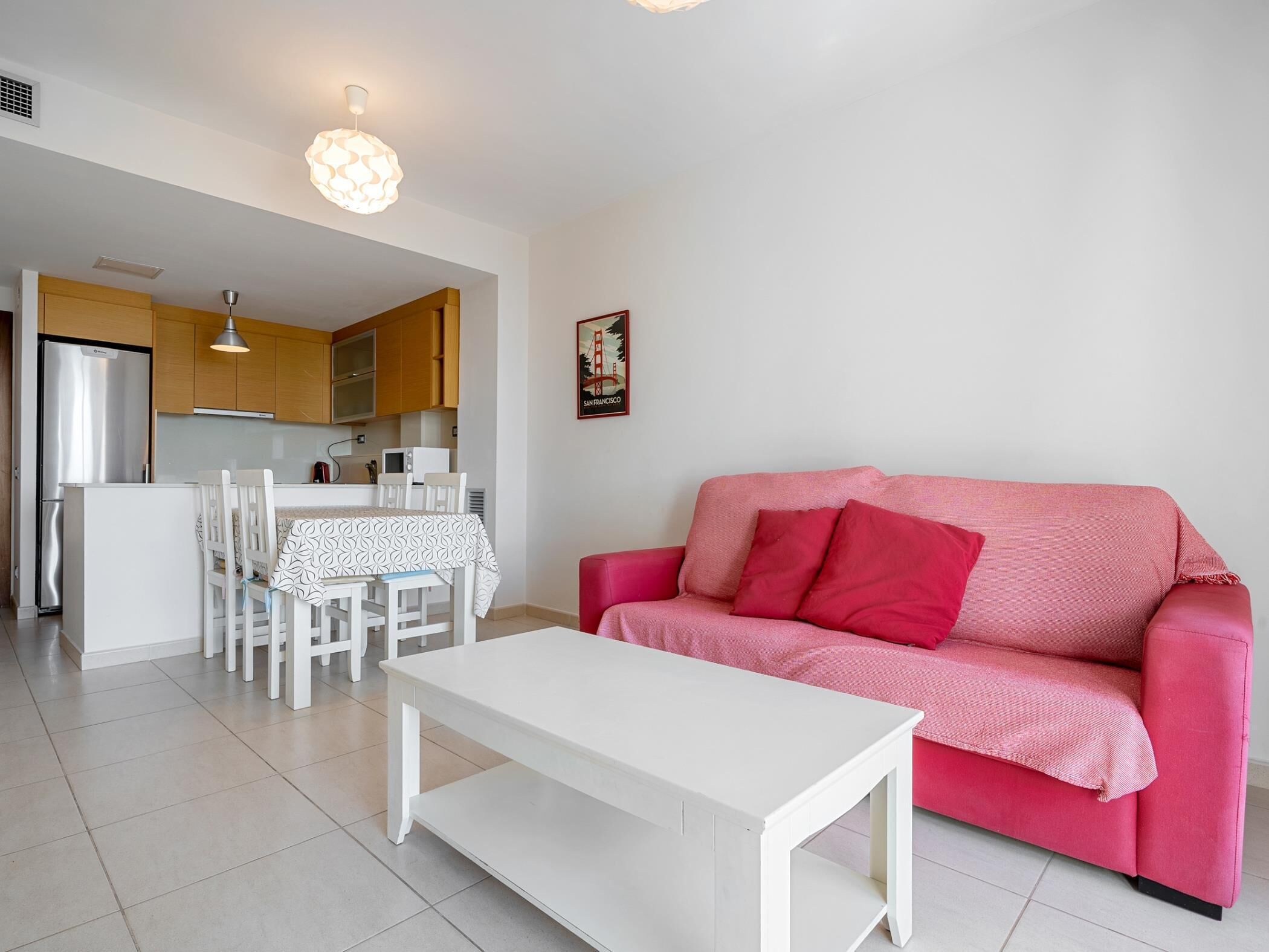 The mediterranean experience in front of the sea