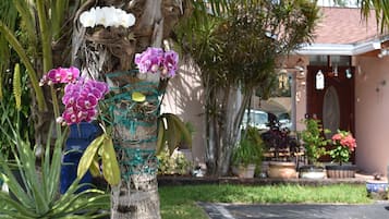 Bagian depan properti