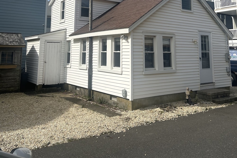 BEACH HOUSE 🏖️CLOSE TO BEACH