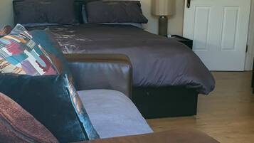 1 bedroom, WiFi, bed sheets, wheelchair access