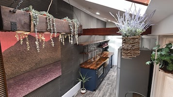Loft, 1 Bedroom, City View | Private kitchen | Full-size fridge, microwave, stovetop, toaster