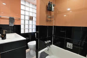 Loft, 1 Bedroom, City View | Bathroom