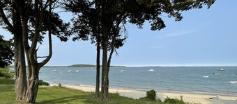 Classic Beachfront Getaway in Kingston with Ocean Views and Private Beach Access