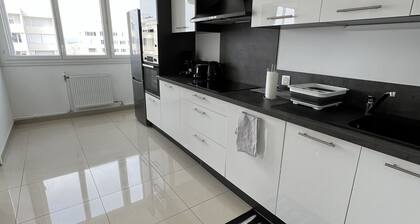 Super 4 PiĂšces refait a neuf