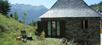 Mountain cabin a stone's throw from the ski resort of Baqueira Beret.