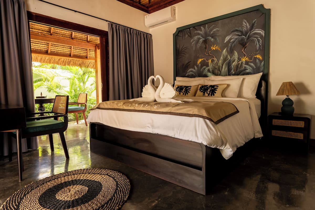 Comfort Villa | 1 bedroom, premium bedding, free minibar items, in-room safe