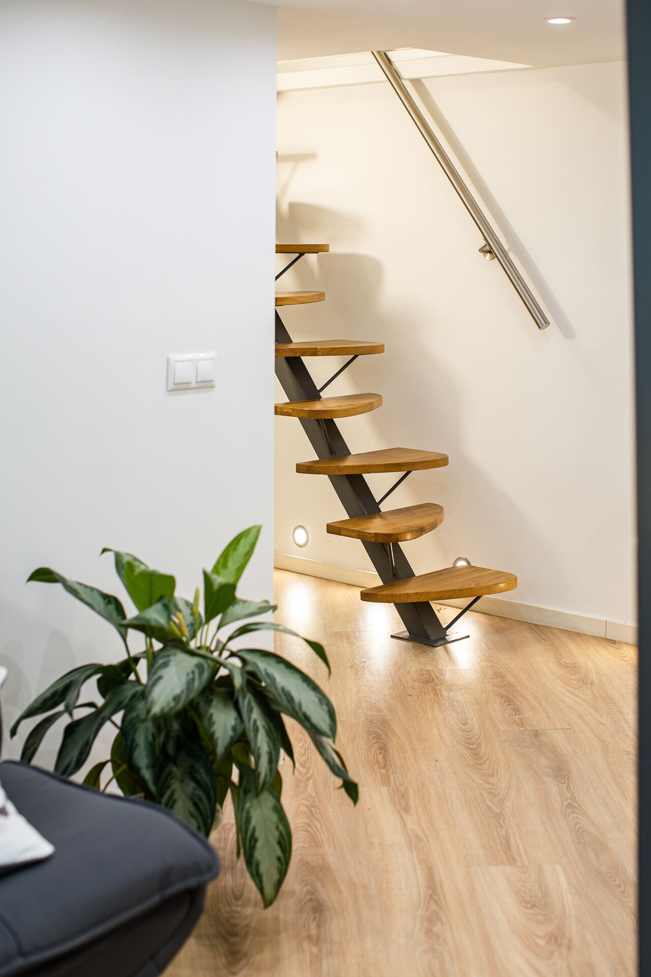 1 bedroom, premium bedding, iron/ironing board, cots/infant beds