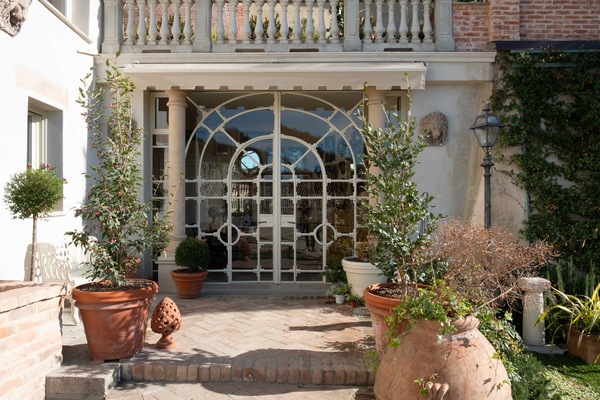 Exterior detail