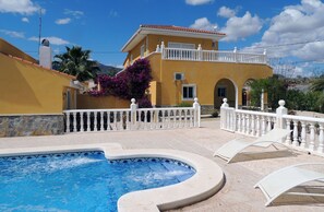 Pool - ALBATERA HOUSE RENTAL FOR 12 PEOPLE (Albatera)