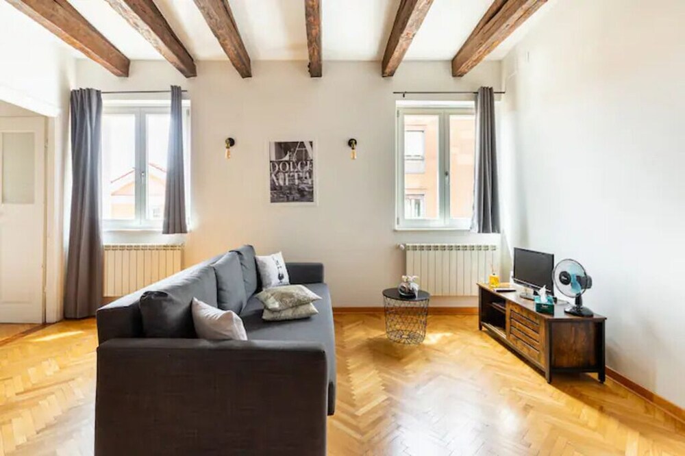 Holiday home in the historic center a few steps from Piazza Ponterosso