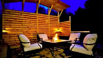 Mossy Oak Villa:Pet-Friendly Cabin Near Cook Forest & Allegheny National Forest