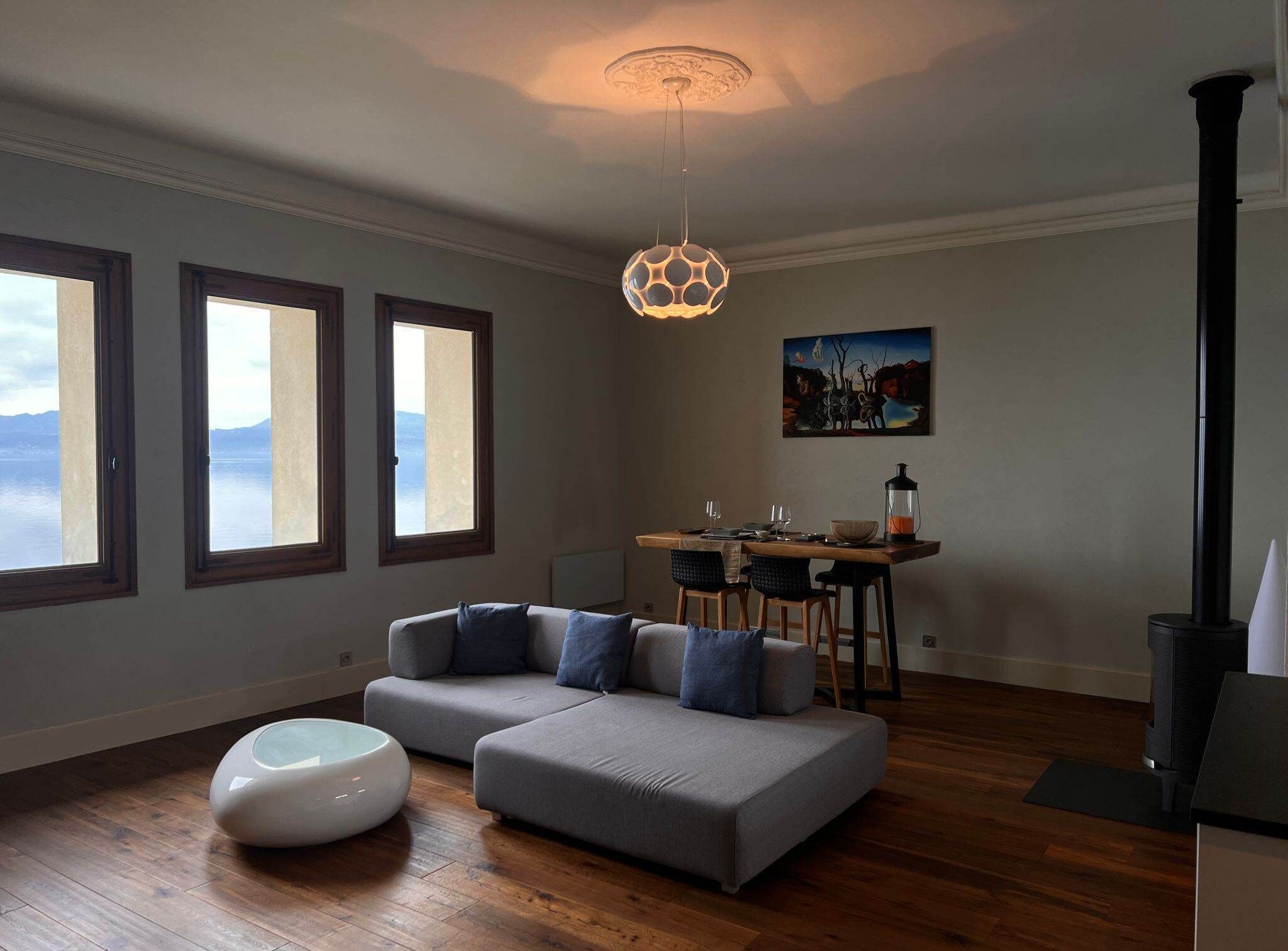 Cabana & Nuit de Château au bord du Lac Léman