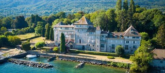 Cabana & Nuit de Château au bord du Lac Léman