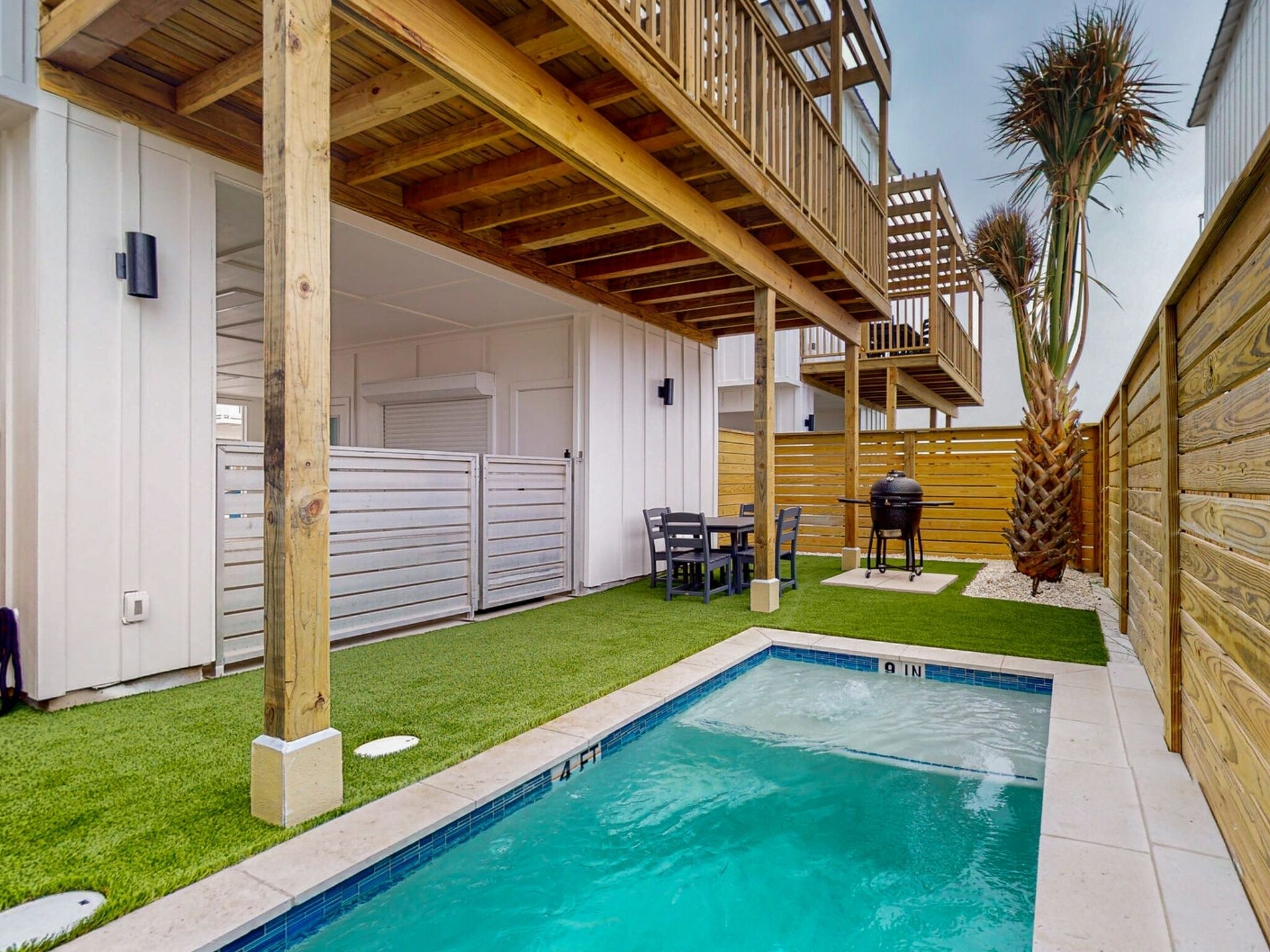 DDH  Walk to Beach, Golf Cart Included, Private Pool