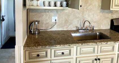 Open concept, 2-level apartment with scenic view