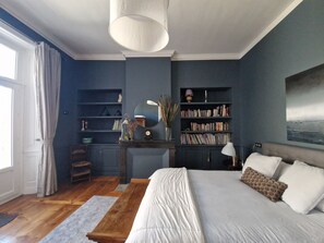 3 soverom, strykejern/-brett, wi-fi (inkludert) og sengetøy