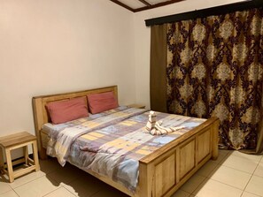 3 bedrooms, WiFi, bed sheets