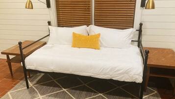 4 bedrooms, iron/ironing board, travel crib, free WiFi