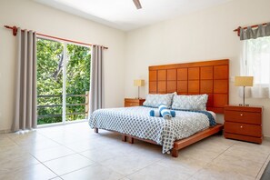 House, 4 Bedrooms | 4 bedrooms, free WiFi - Casa Quetzali 4 Bedroom Home by RedAwning (Playa del Carmen)