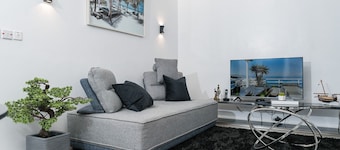 2 Zimmer Wohnung in Einer Resort- Strandanlage an der Warmen Kenianischen Küste