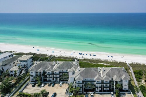 Palms of Dune Allen 202. Luxurious Gulf Front 3 Bedroom Condo in Dune Allen.