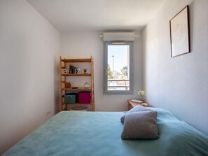 1 bedroom, iron/ironing board, WiFi