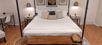 Pure Salt Villa. Lux. Pet Friendly. 3BR 3BA. Sleeps 11.