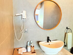 Free toiletries - Villa giyor (Lembongan Island)