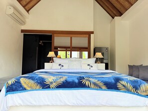 2 bedrooms, down comforters, desk, free WiFi - Villa giyor (Lembongan Island)