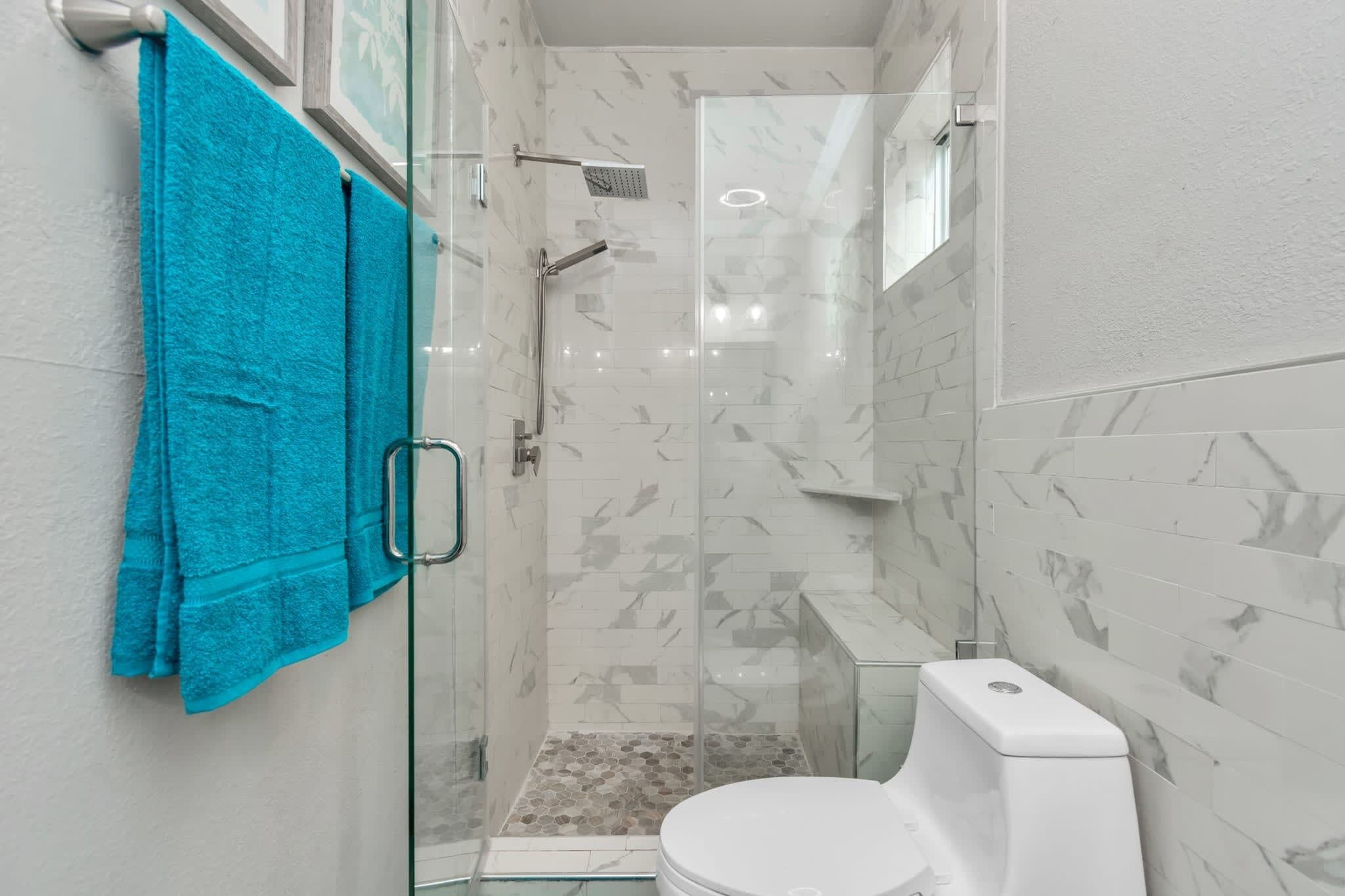 Bathtub, hair dryer, towels