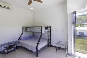 4 slaapkamers, wifi, beddengoed