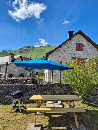 Magnifique Cottage au Centre de Lescun