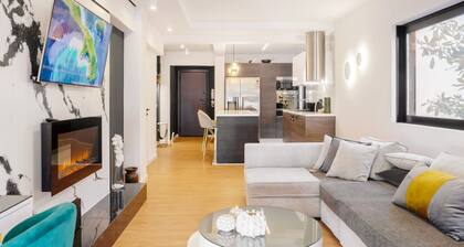 EcoStay-Infinity 2bdr business class apartment by the sea