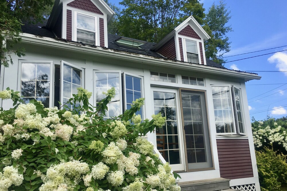 Charming cottage in Stowe VT