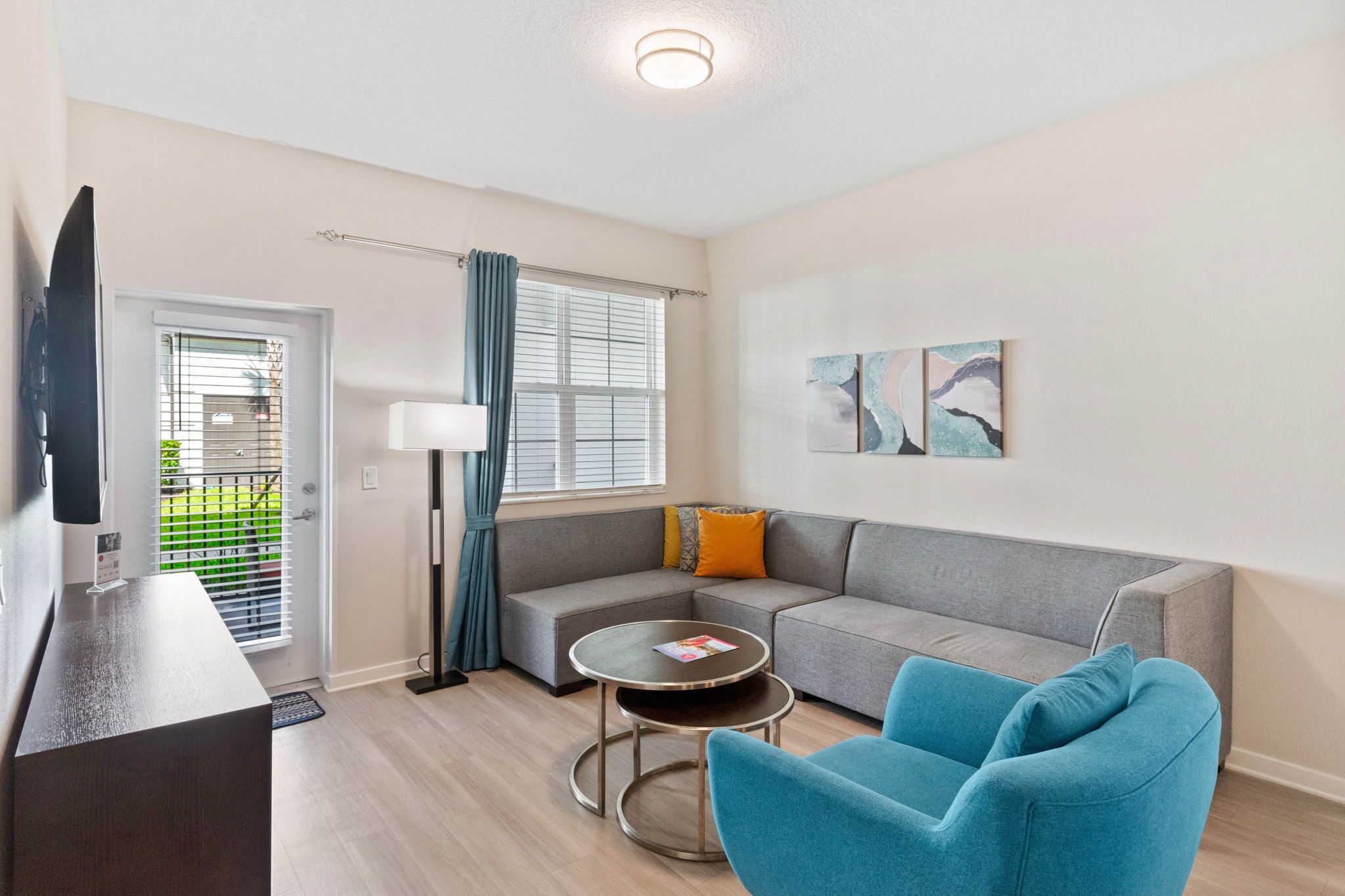 Ground floor - near Conv. Center and Universal!